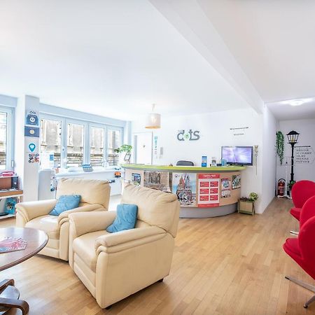The Dots Hostel Ζάγκρεμπ Εξωτερικό φωτογραφία