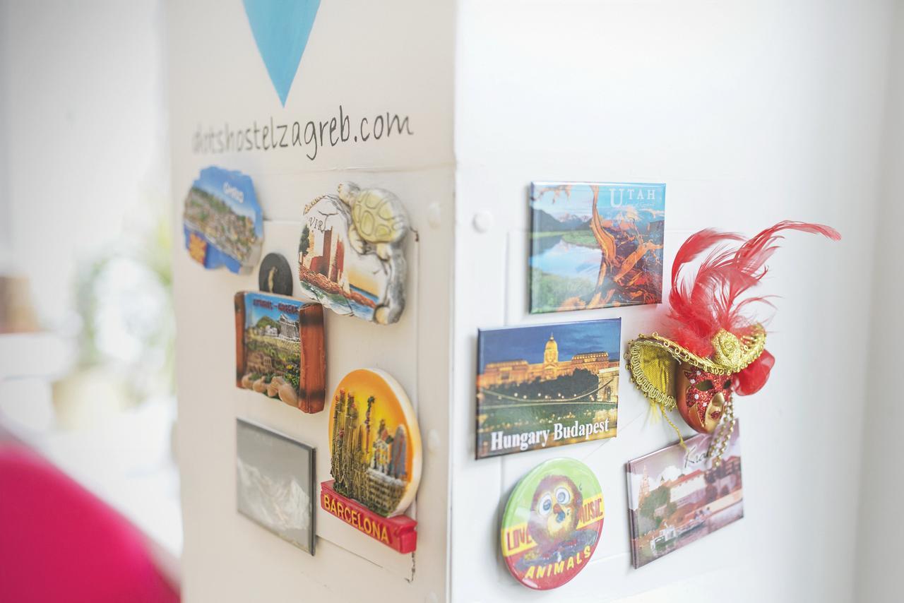 The Dots Hostel Ζάγκρεμπ Εξωτερικό φωτογραφία